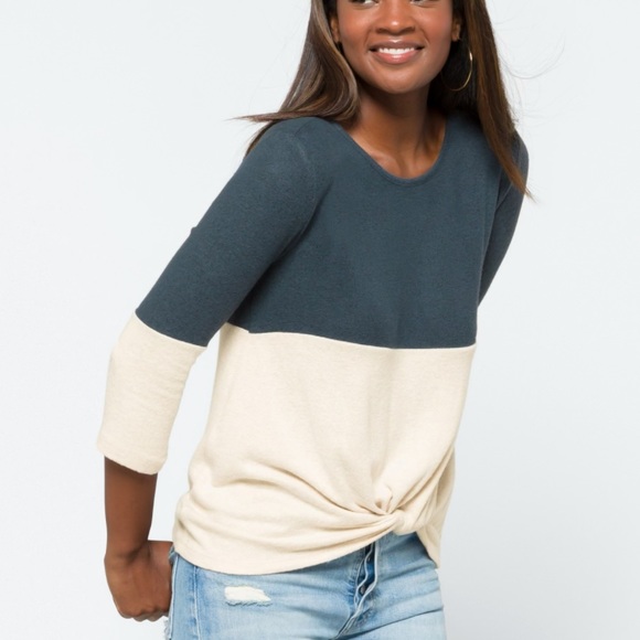 Market & Spruce Top - Picture 5 of 7